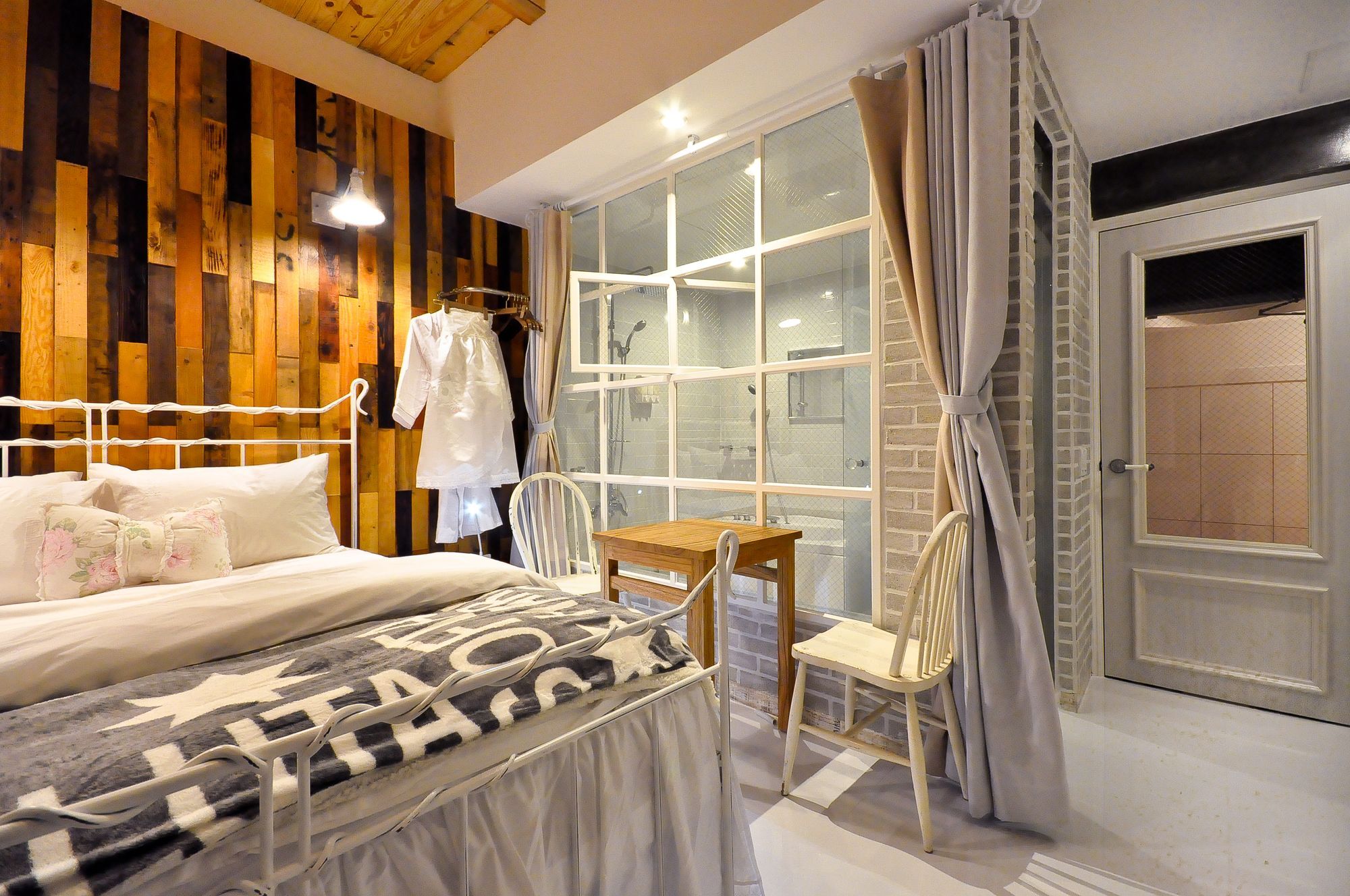 February Hotel Hwanggeum 大邱 エクステリア 写真